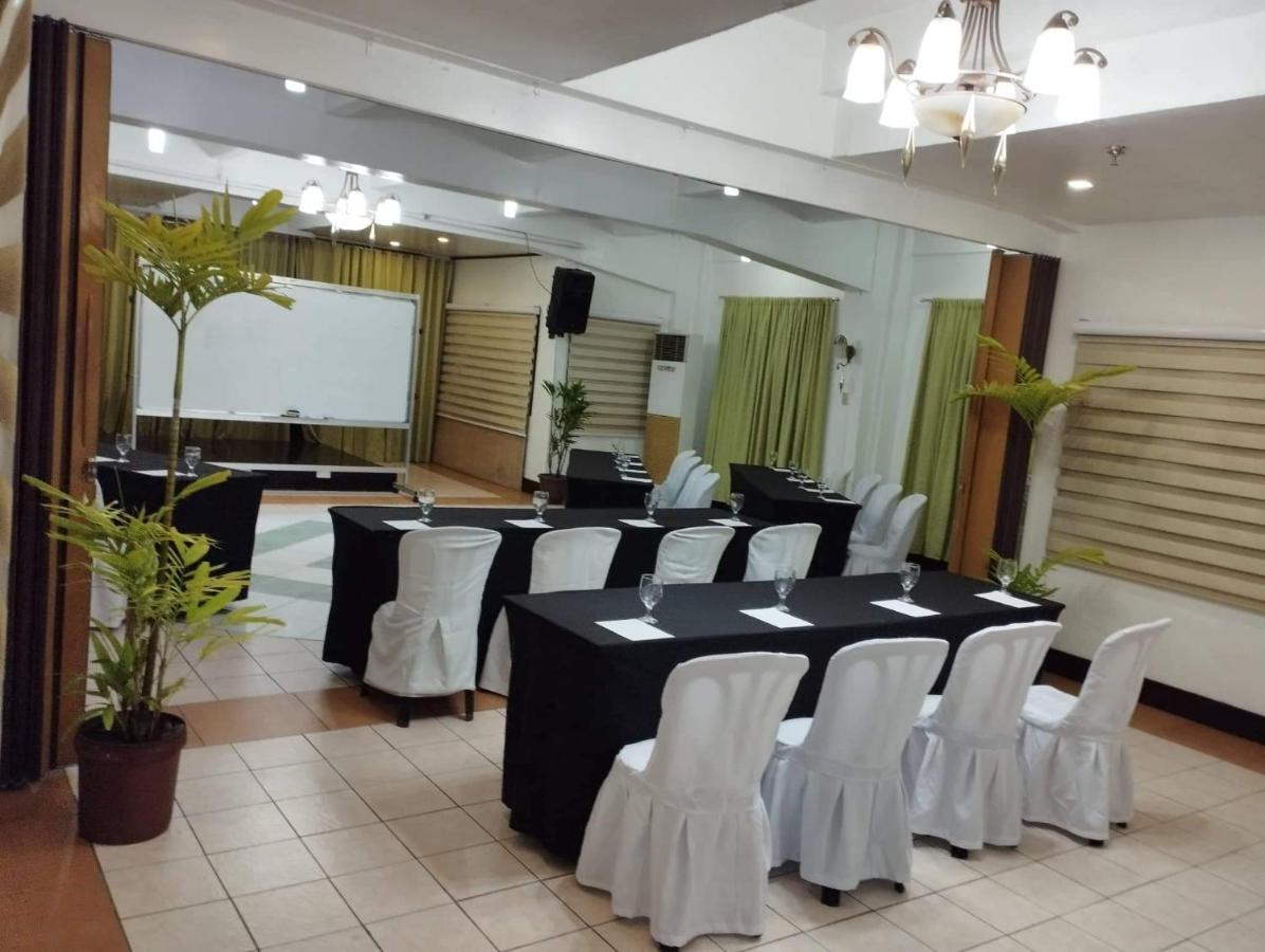 Stone House Quezon City San Juan  Luaran gambar