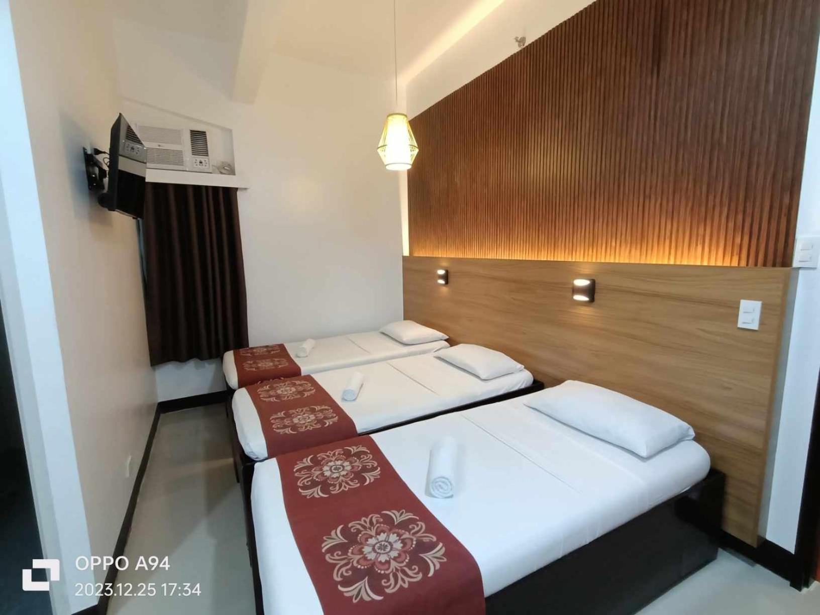 Stone House Quezon City San Juan  Luaran gambar